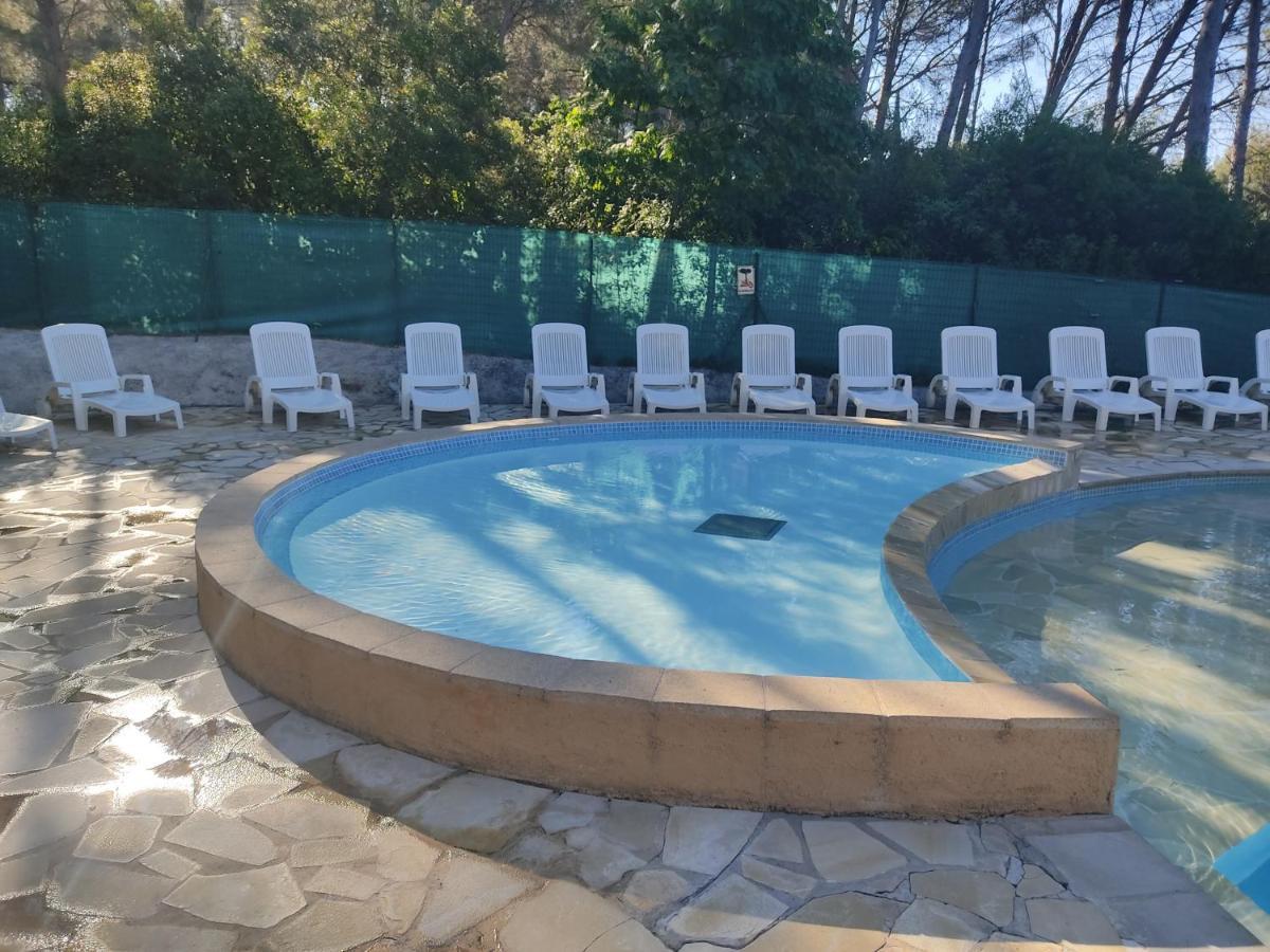 Studio Rdj Terrasse Piscine Sanary Sur Mer Екстериор снимка